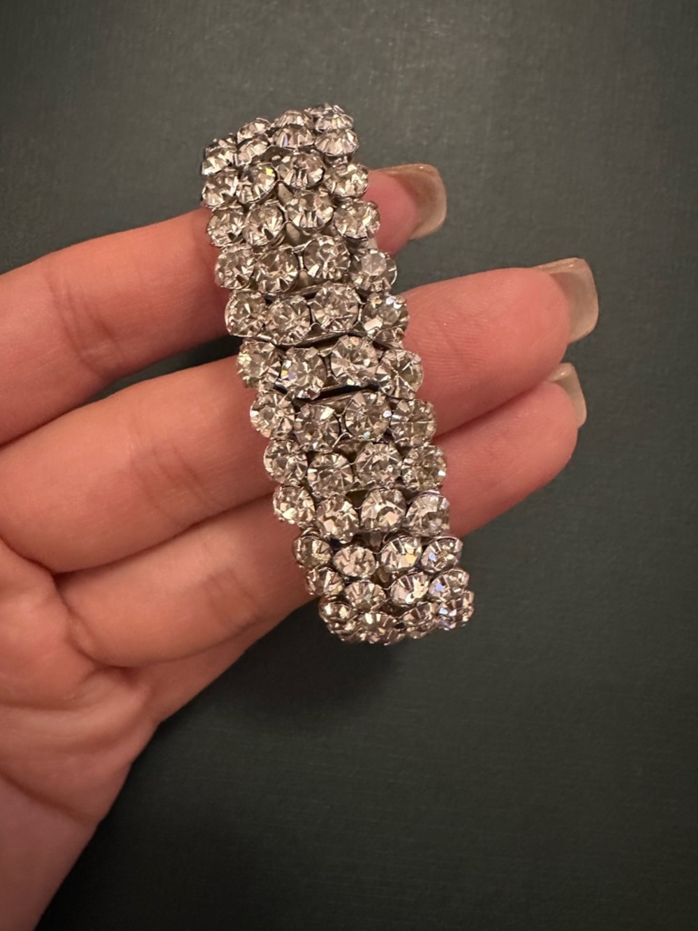 Elegant Silver Crystal Cluster Bracelet - Sparkling Clear Stones